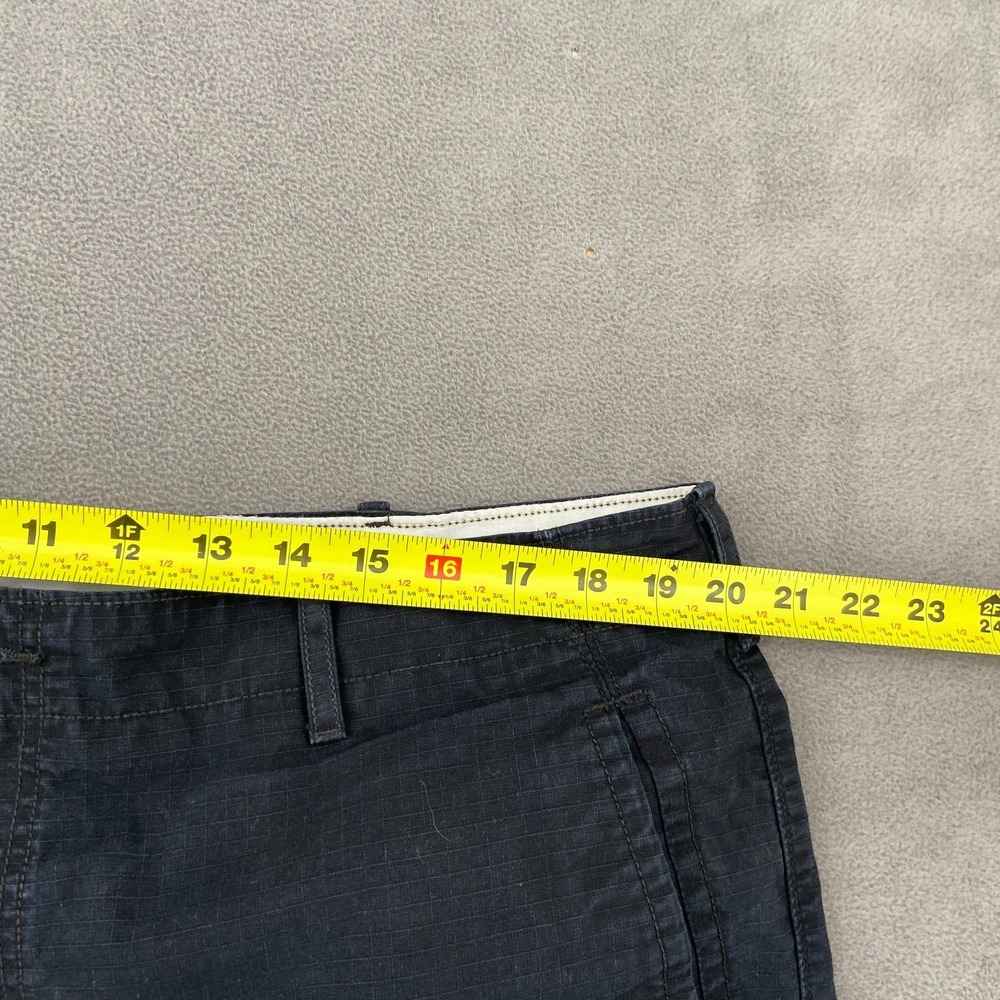 Levi's Cargo Shorts Mens W40 Dark Navy Utility Multi Pocket Relaxed Fit Outdoor - Picture 5 of 12